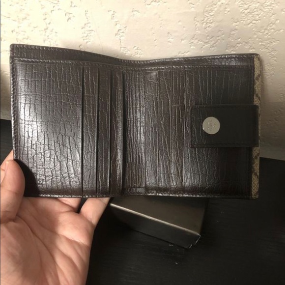 Authentic Gucci Women Wallet - Picture 4 of 7